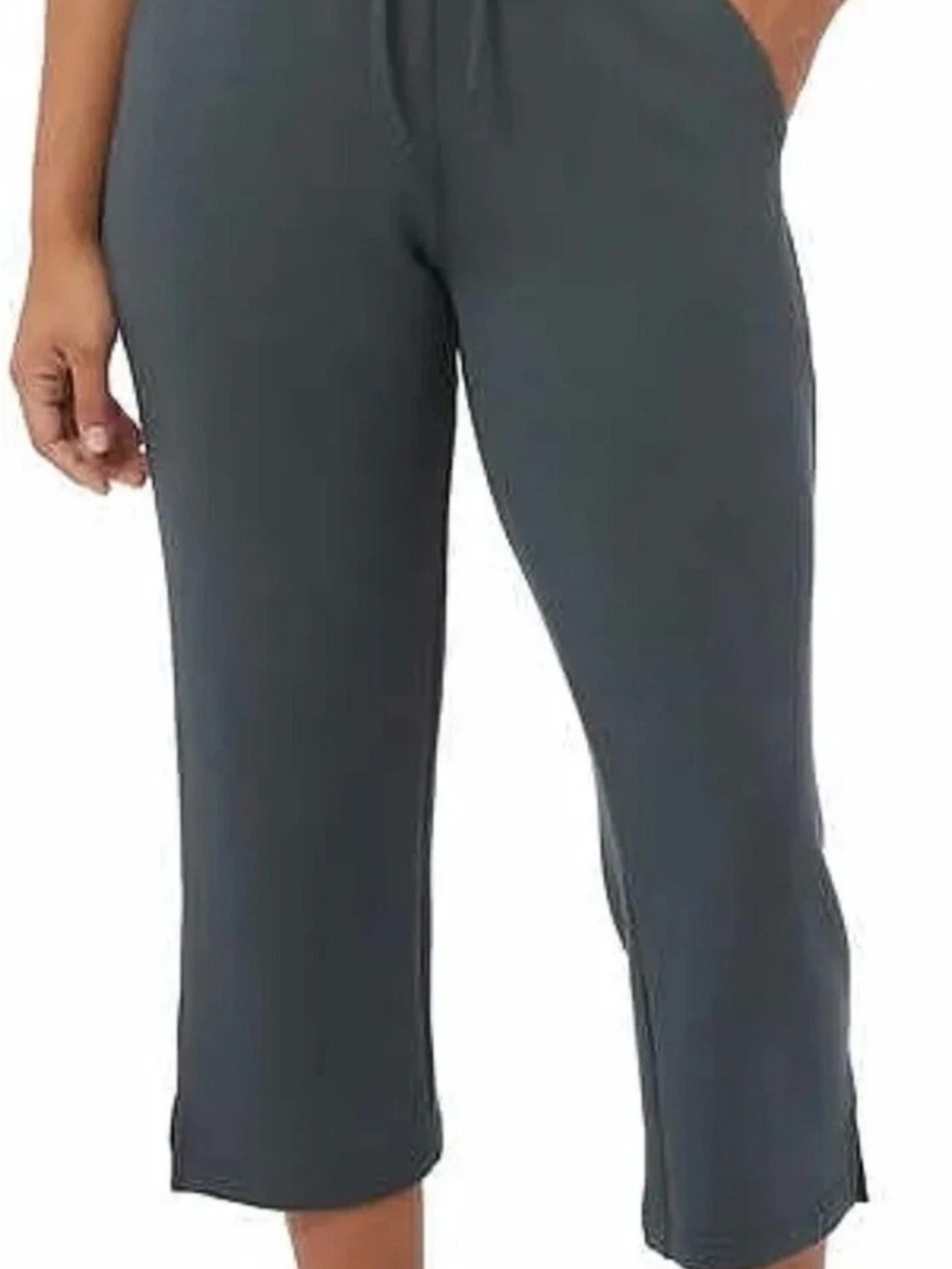 Women's Charcoal Cropped Pull-On Capri Pants